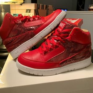 Nike Air Python Lux SP